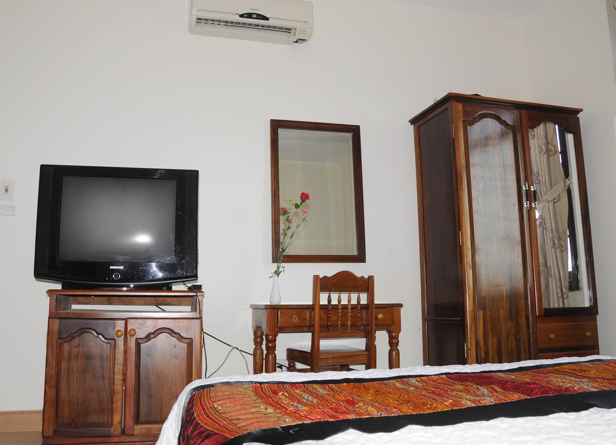 Oyo 1002 Champa Langco Hotel Cu Du Екстер'єр фото