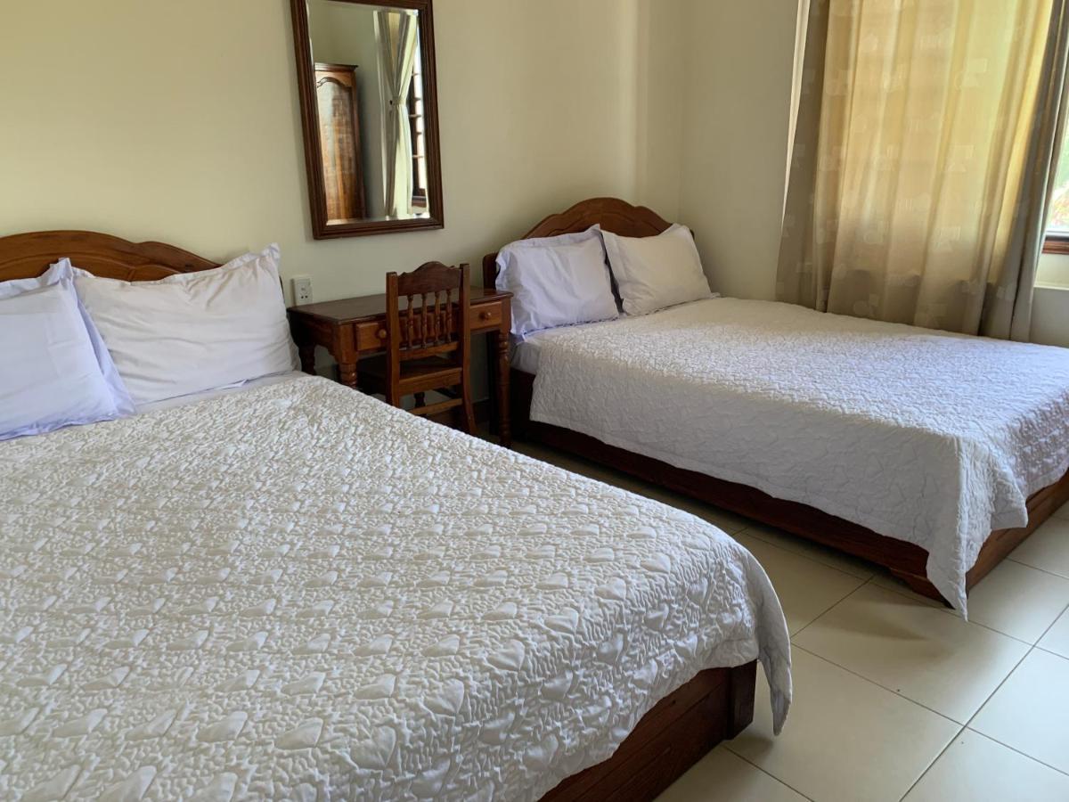 Oyo 1002 Champa Langco Hotel Cu Du Екстер'єр фото