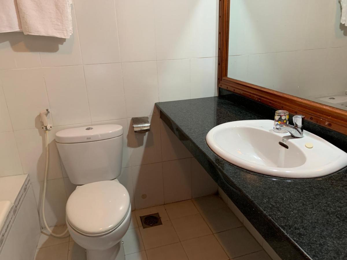 Oyo 1002 Champa Langco Hotel Cu Du Екстер'єр фото